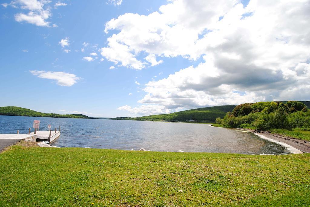 Keltic Quay Cottages & Bayfront Lodge Whycocomagh Oda fotoğraf