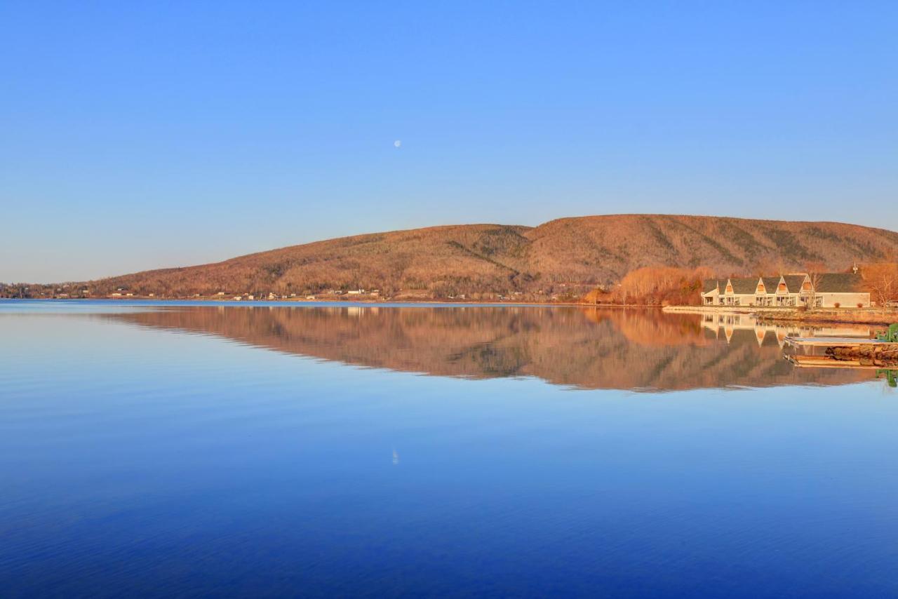 Keltic Quay Cottages & Bayfront Lodge Whycocomagh Dış mekan fotoğraf
